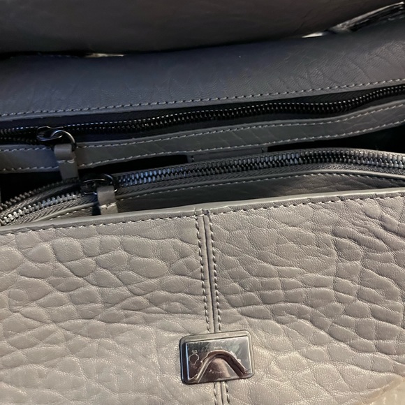 Alexander McQueen Grey Leather Bag - Picture 6 of 7